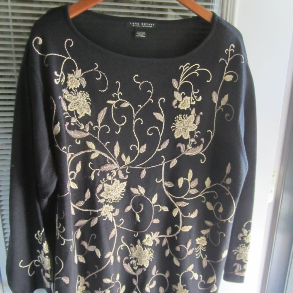 Lane Bryant sz 1/20 Ebroided Top